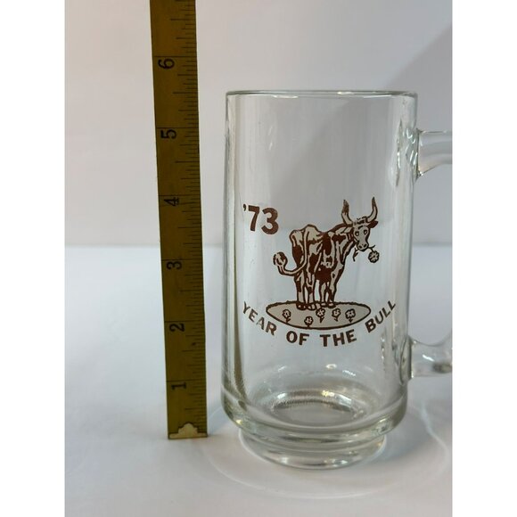 VTG 1973 Year of the Bull Glass Beer Mugs Set of 2 Zodiac Ox Collectible Steins - Picture 7 of 7